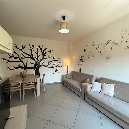 Modernita E Comfort 150mq Penthouse 3 Bedr アパート ベルガモ