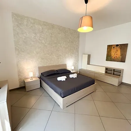 Modernita E Comfort 150mq Penthouse 3 Bedr