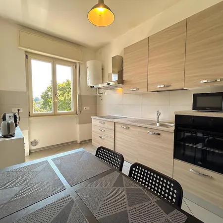 アパート Modernita E Comfort 150mq Penthouse 3 Bedr *